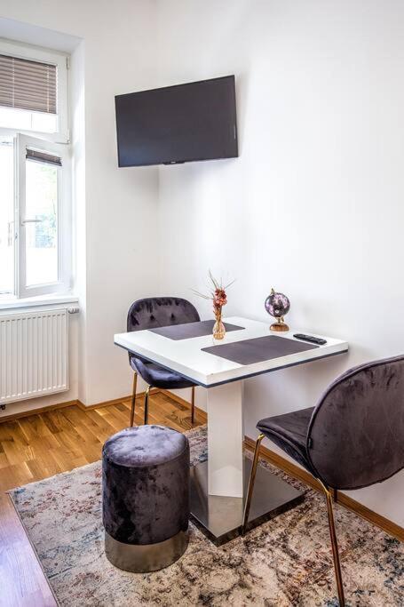 Cozy Apartment Studio Wina Bagian luar foto