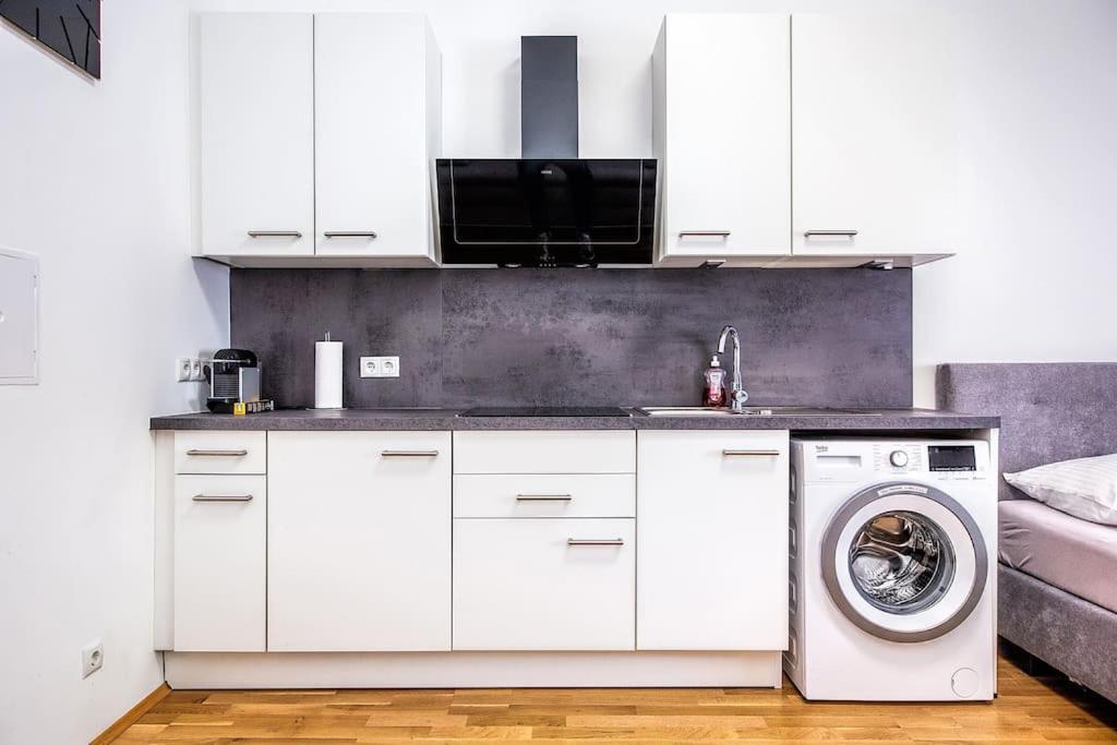 Cozy Apartment Studio Wina Bagian luar foto